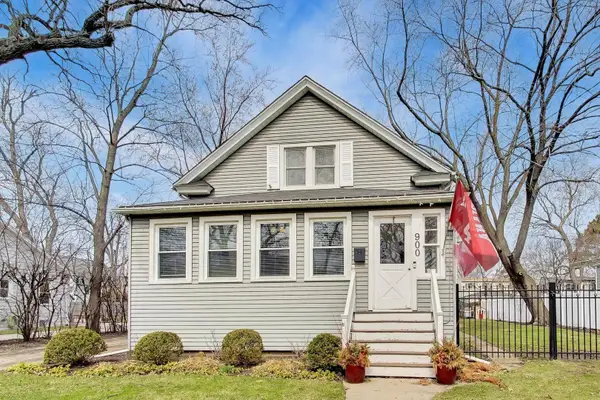 Address Withheld By Seller, Deerfield, IL 60015