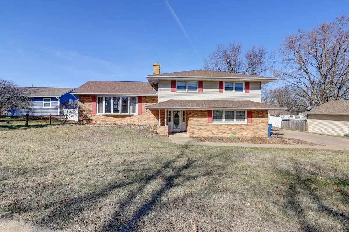 1411 2nd Avenue, Camanche, IA 52730 - #1