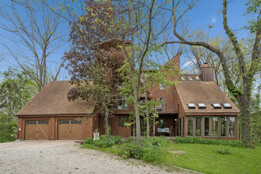 644 Schroeder Road, Coal Valley, IL 61240 - #2