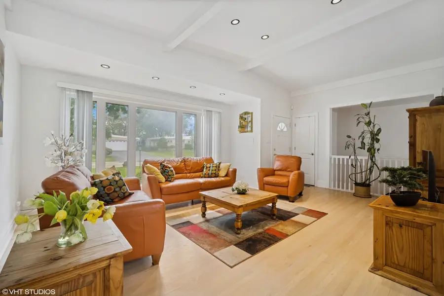 5654 N Manor Lane, Norwood Park, IL 60631 - #2