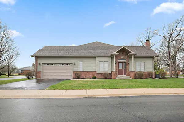 738 River Place Drive, Bourbonnais, IL 60914