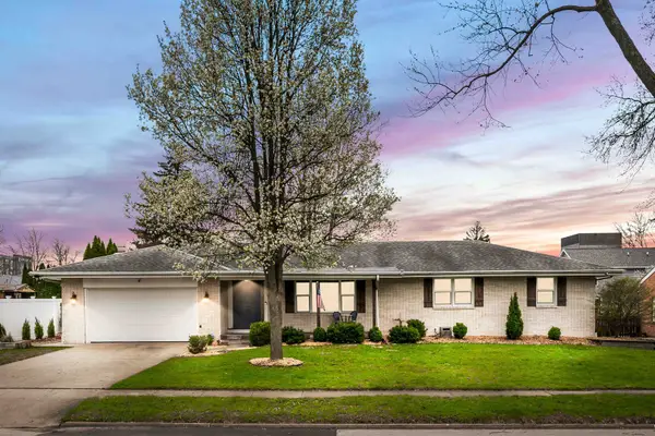 104 Ruth Road, Bloomington, IL 61701