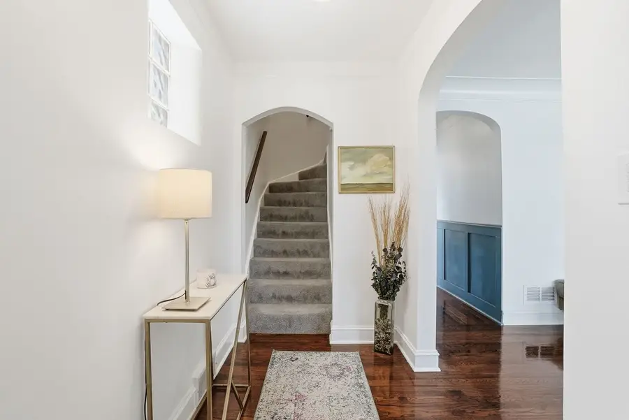 7555 W Isham Avenue, Chicago, IL 60631 - #3
