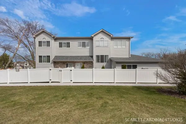 291 Park Ridge Lane #A, Aurora, IL 60504