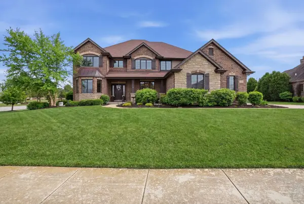 8743 Stone Creek Boulevard, Frankfort, IL 60423