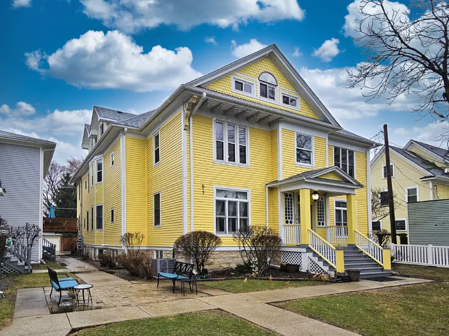 617 South Boulevard #E, Oak Park, IL 60302 - #2