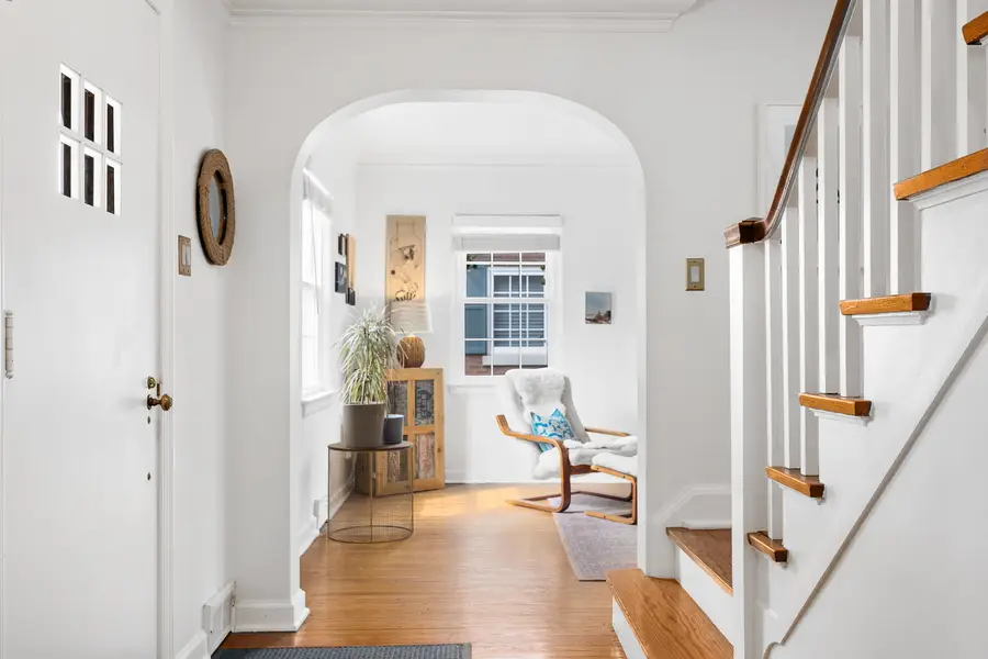 514 Uvedale Road, Riverside, IL 60546 - #3