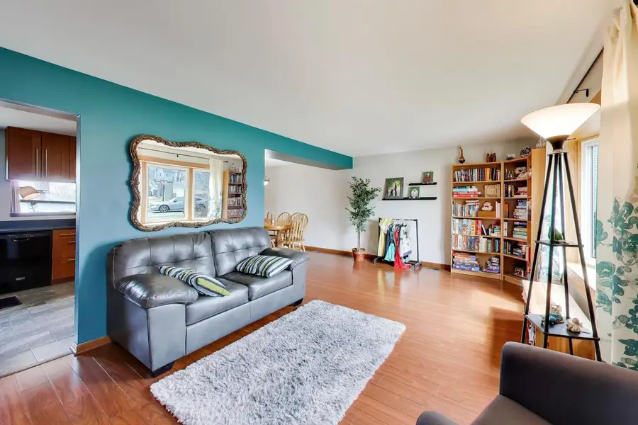 4444 Westbridge Court, Hoffman Estates, IL 60192 - #3