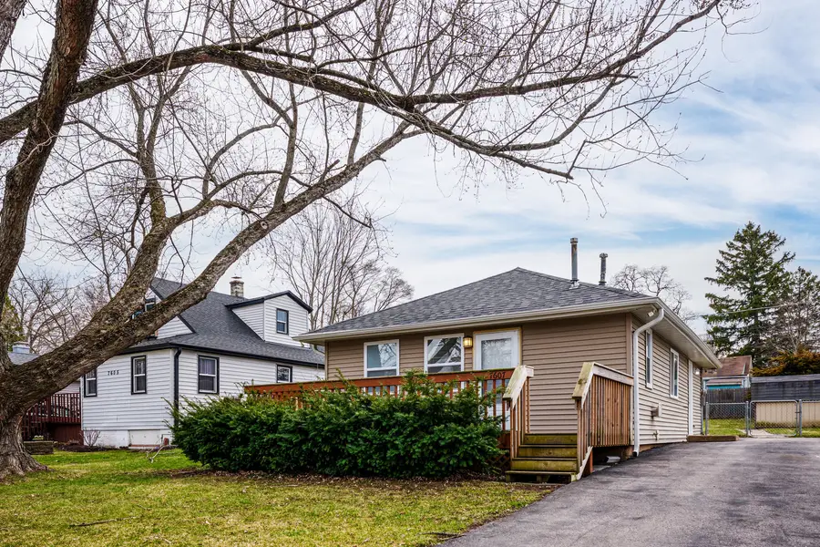 7607 Hickory Road, Wonder Lake, IL 60097 - #2