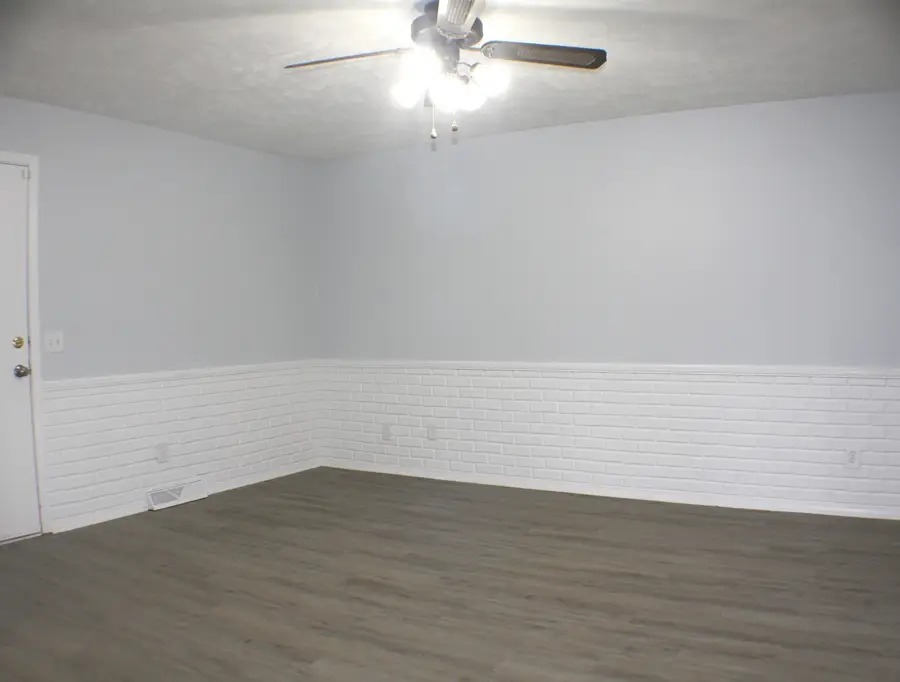 Address Withheld By Seller, Bloomington, IL 61704 - #3