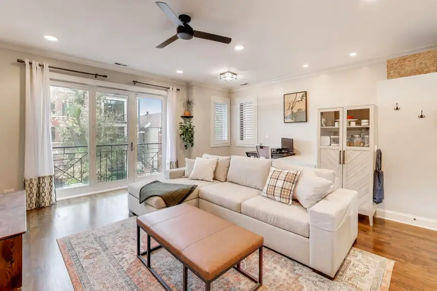 857 N Hermitage Avenue #2, Chicago, IL 60622 - #2