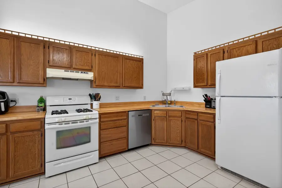 7606 W Saint Francis Road, Frankfort, IL 60423 - #3