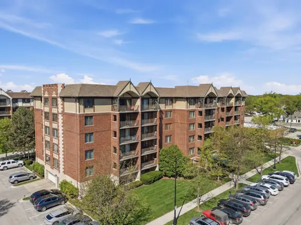 10 S Wille Street #603, Mount Prospect, IL 60056
