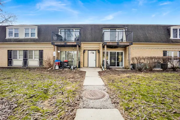 1145 Pleasant Run Drive #609, Wheeling, IL 60090