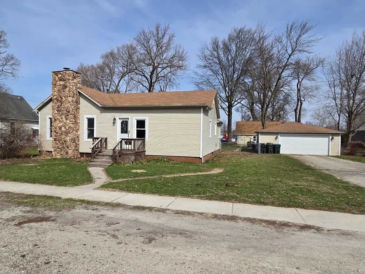 170 W Maple Street, Coal City, IL 60416 - #1