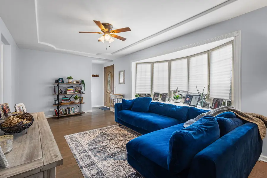 7807 S Kenneth Avenue, Chicago, IL 60652 - #3