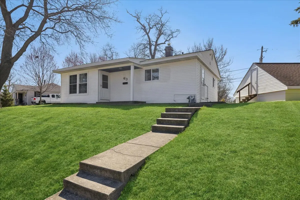 63 Wren Road, Carpentersville, IL 60110 - #1