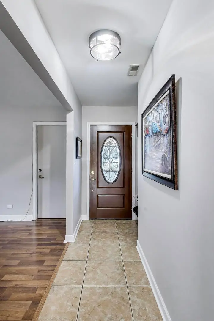 1008 Woodland Drive, Wheeling, IL 60090 - #3