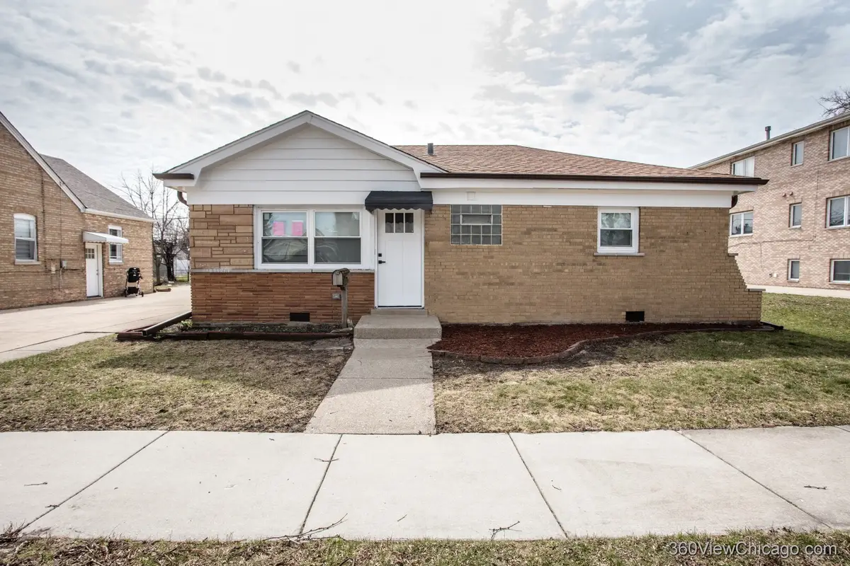 8651 44th Street, Lyons, IL 60534 - #1