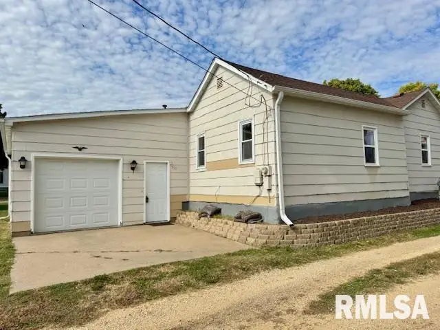511 Main Avenue, Clinton, IA 52732 - #2
