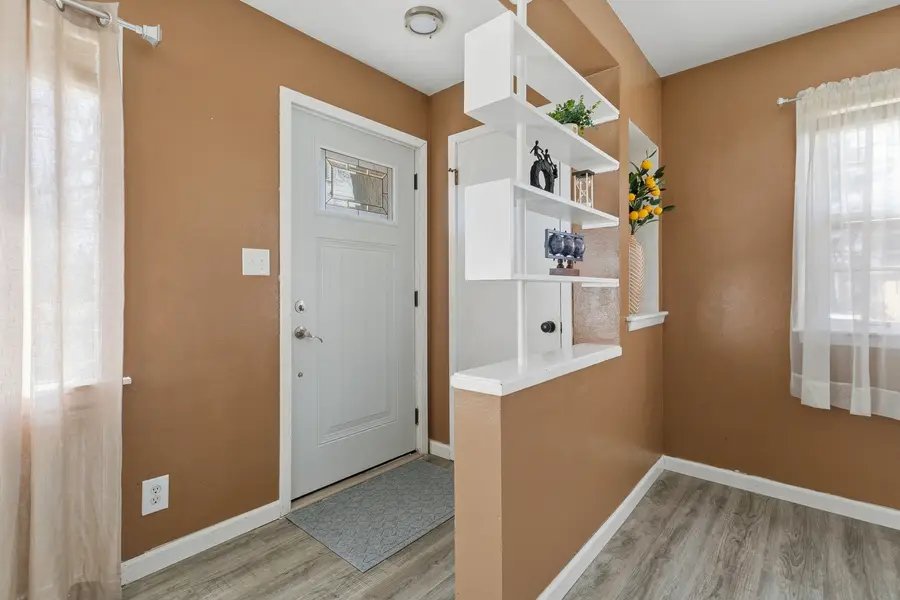 1659 33rd St, Moline, IL 61265 - #2