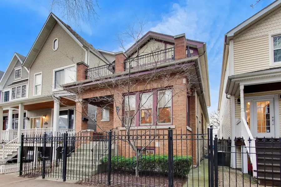 3033 N Leavitt Street, Chicago, IL 60618 - #2