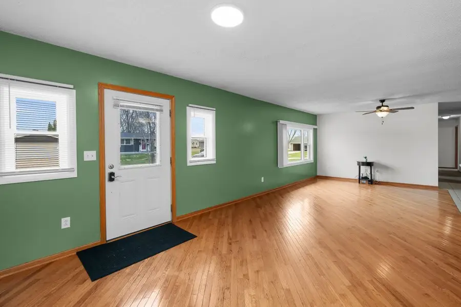 104 2nd St Court, Donahue, IA 52746 - #3