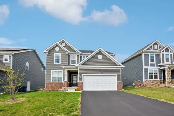 600 Alpine Drive, Algonquin, IL 60102