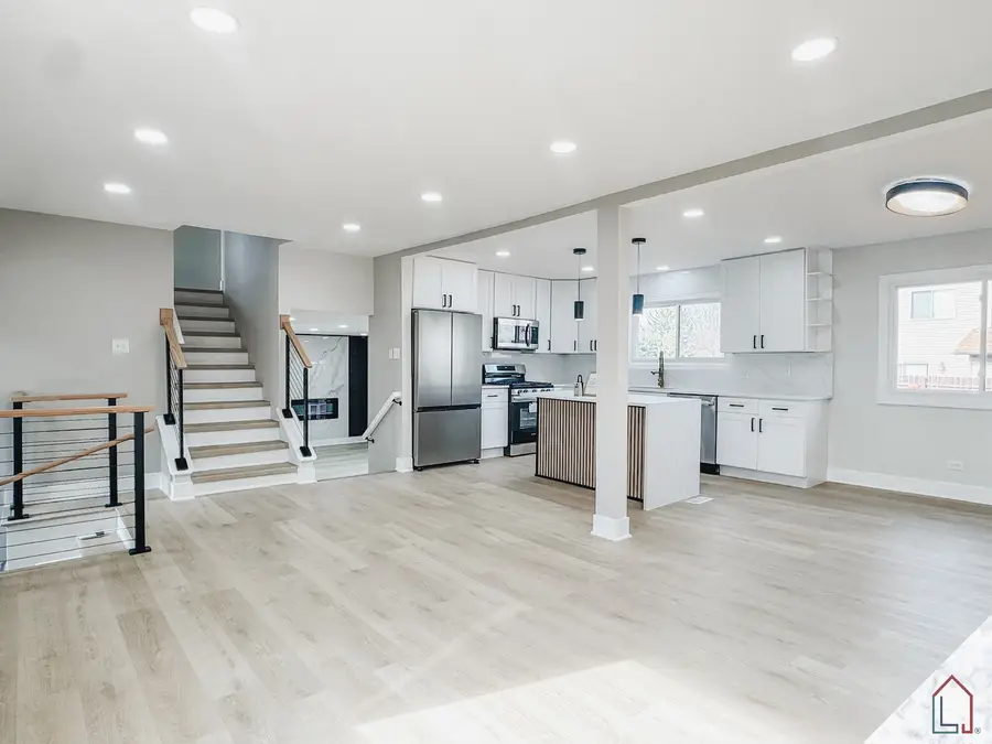 50 Willow Road, Matteson, IL 60443 - #3