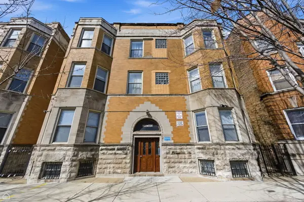 4852 S Prairie Avenue #2B, Chicago, IL 60615