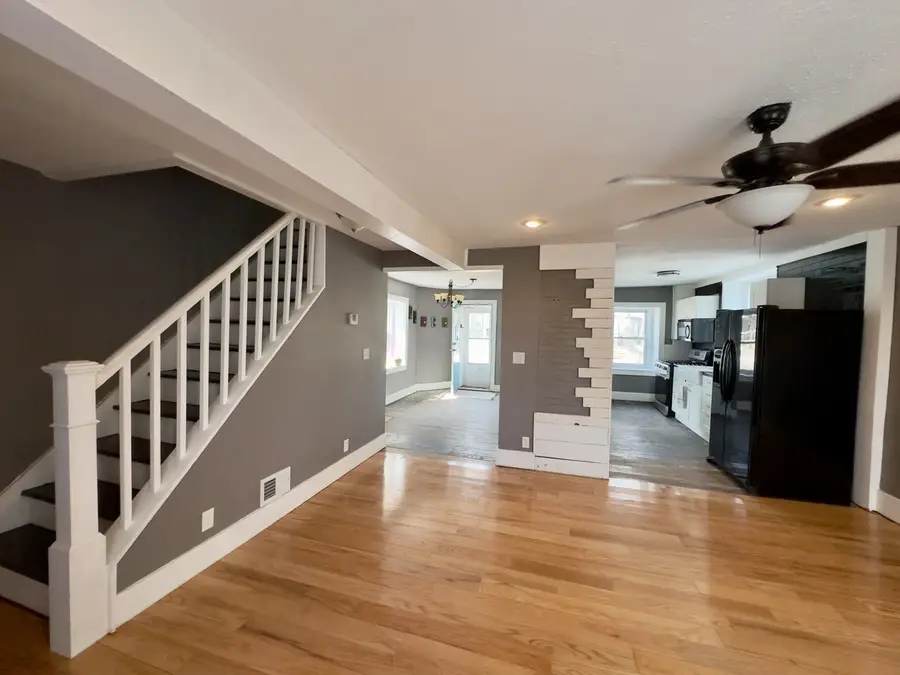 1704 Main Street, Peru, IL 61354 - #3