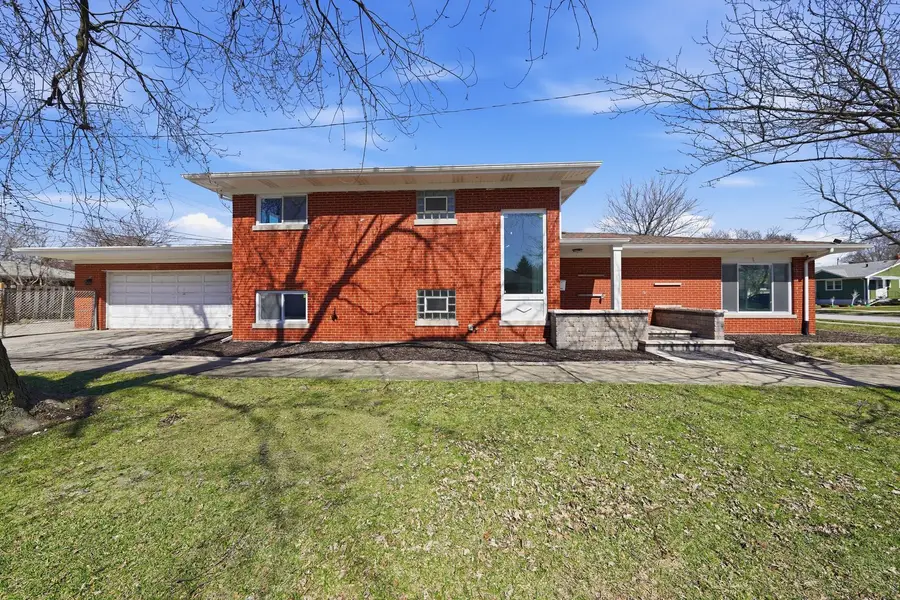 1344 Hirsch Avenue, Calumet City, IL 60409 - #3