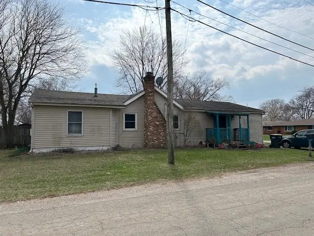 1025 E 1st Street, Coal City, IL 60416 - #1