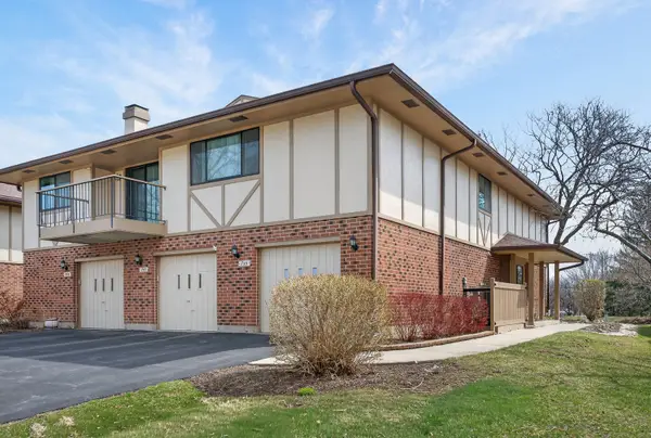 755 Whalom Lane #2c2, Schaumburg, IL 60173