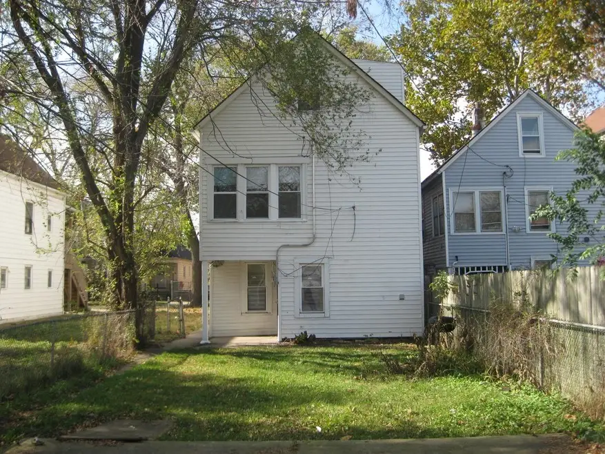 8523 S Muskegon Avenue, Chicago, IL 60617 - #2