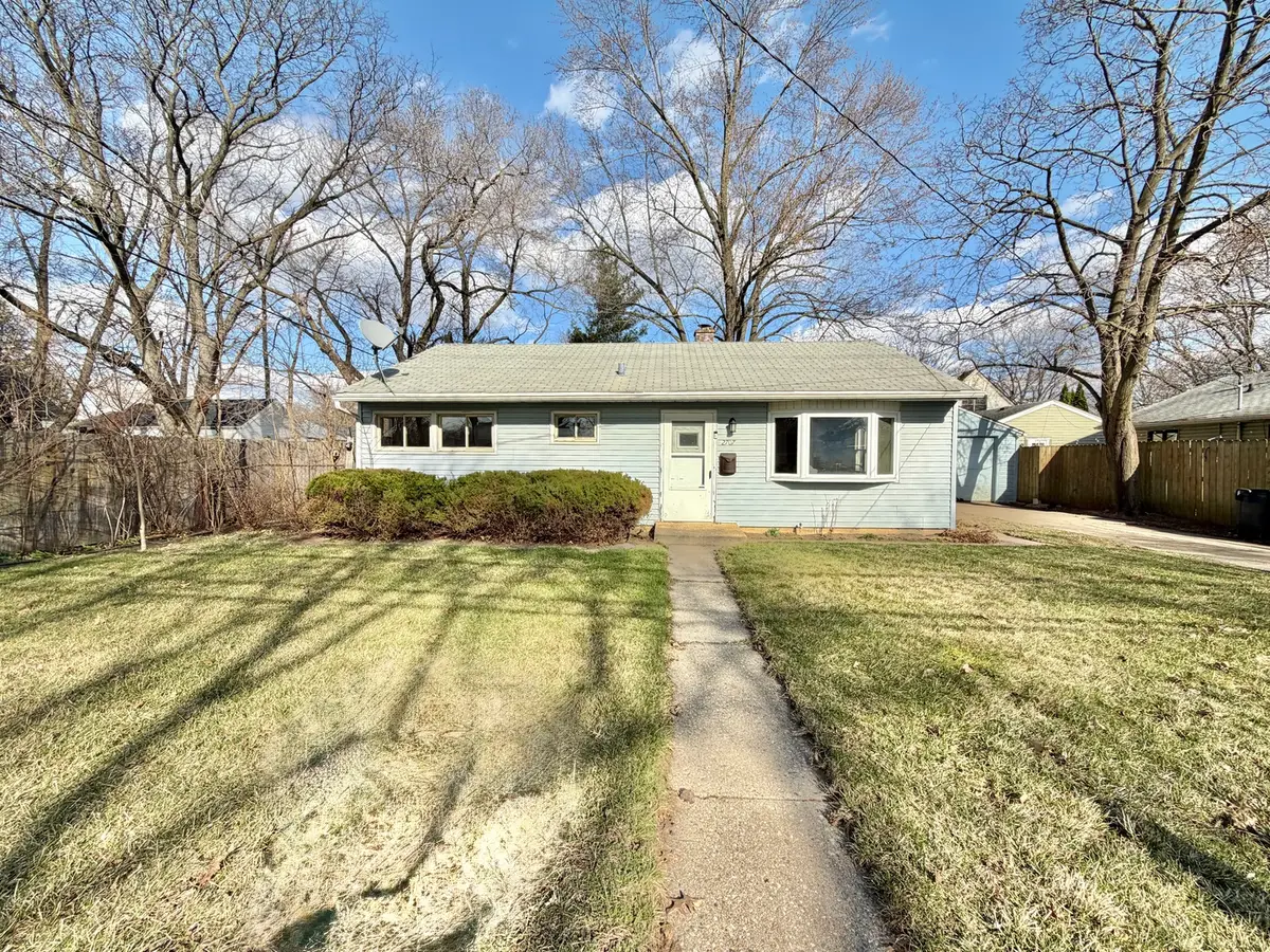 2707 Ridge Avenue, Rockford, IL 61103 - #1