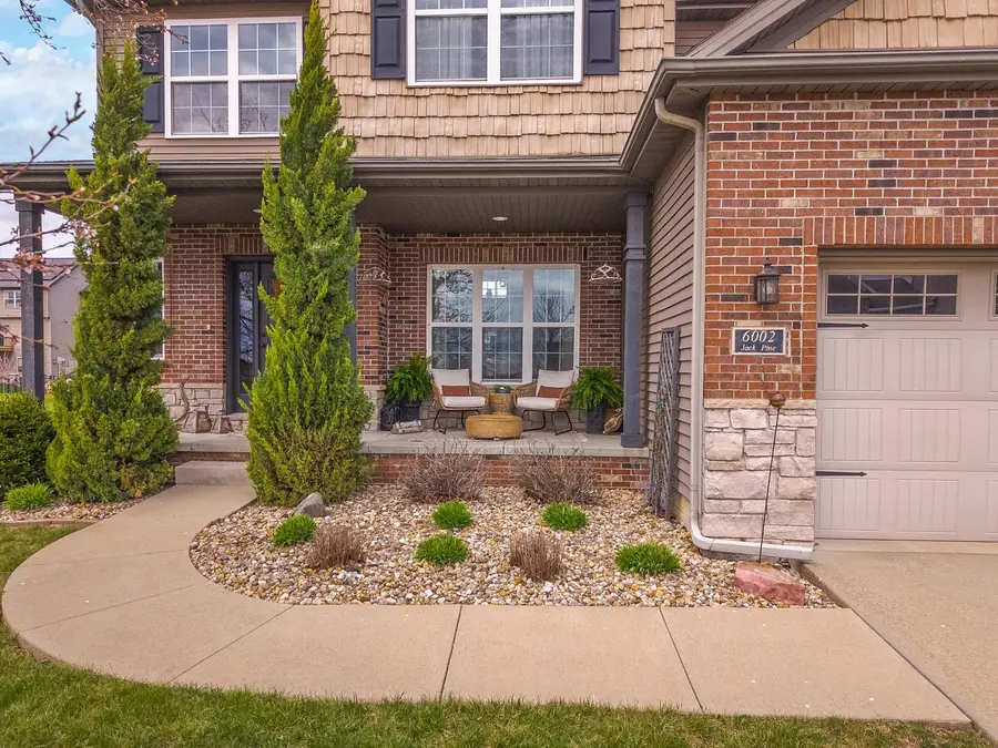 6002 Jackpine Road, Bloomington, IL 61705 - #2