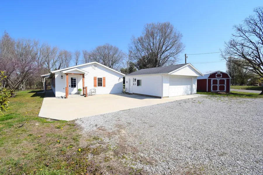 15665 N Angling Lane, Mount Vernon, IL 62864 - #2