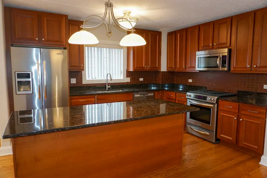 4811 N Olcott Avenue #515, Harwood Heights, IL 60706 - #2