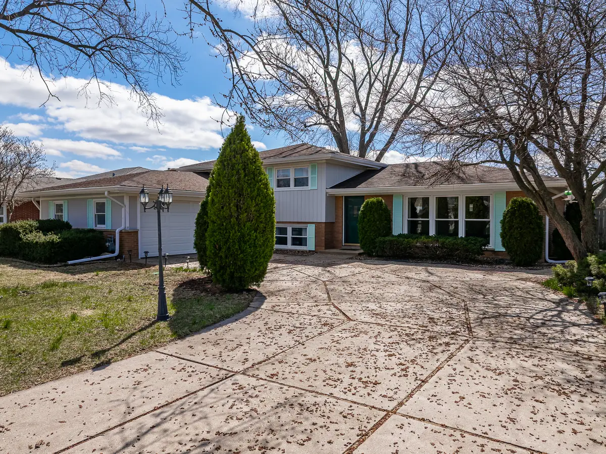 6043 W 127th Place, Palos Heights, IL 60463 - #1