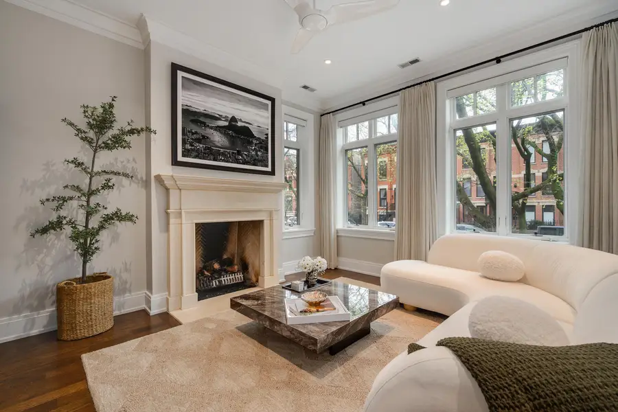 2047 N Bissell Street, Chicago, IL 60614 - #3