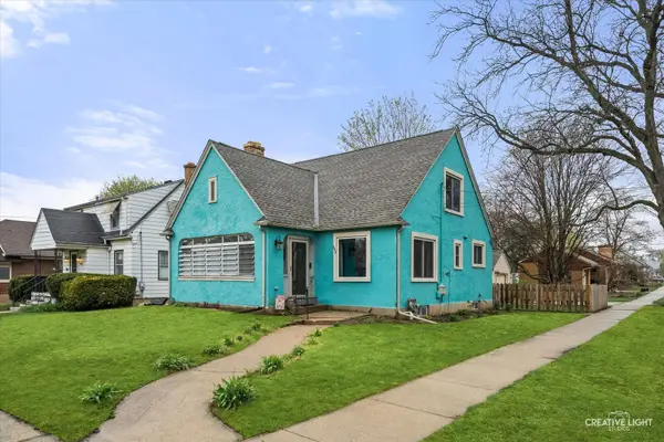 644 Columbia Avenue, Elgin, IL 60120