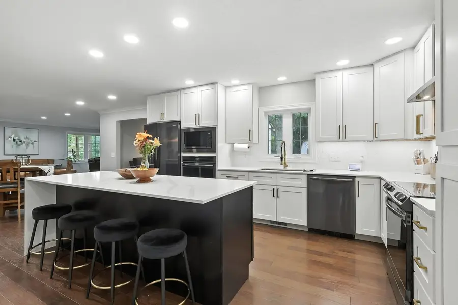 26 Briarwood Lane, Bettendorf, IA 52722 - #3