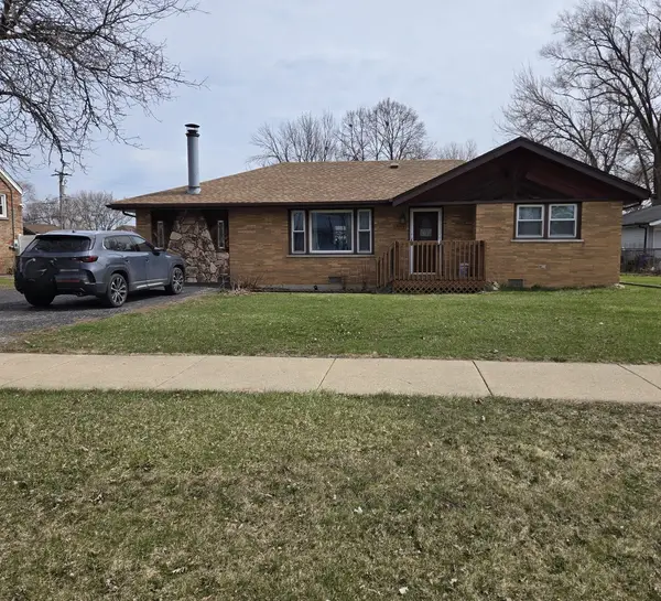 8325 Laporte Avenue, Burbank, IL 60459