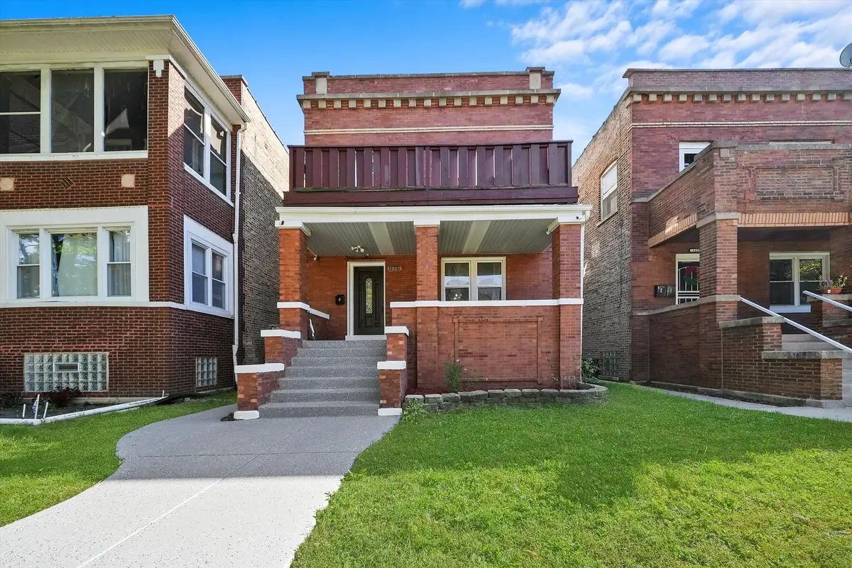 1221 S Austin Boulevard, Cicero, IL 60804 - #1