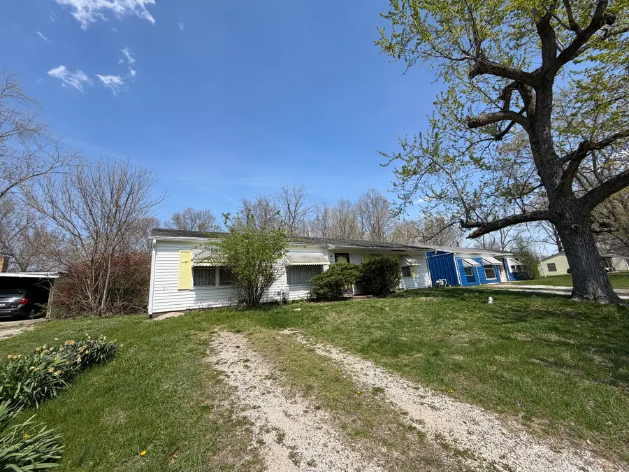 1305 Parkview Drive, Danville, IL 61832 - #2