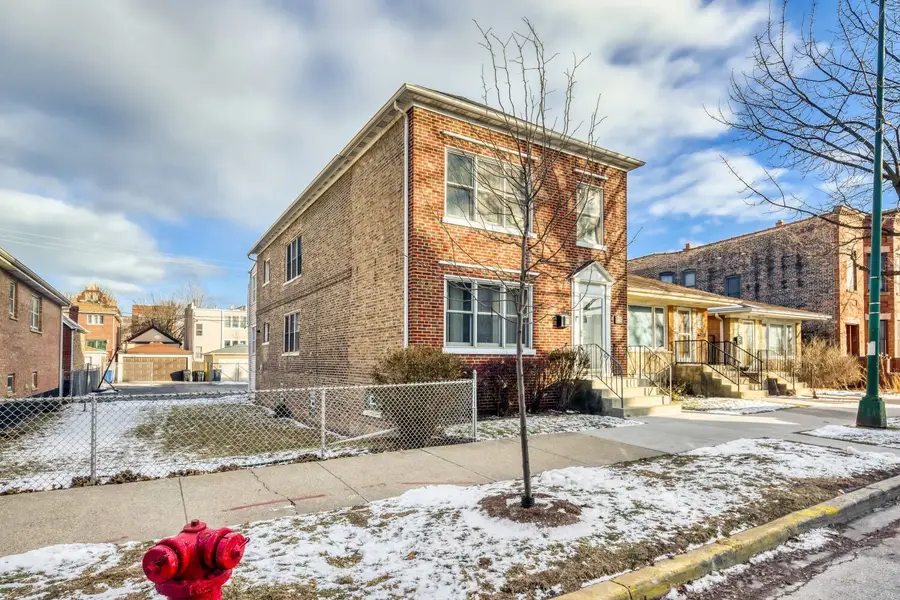 3333 S Emerald Avenue, Chicago, IL 60616 - #2