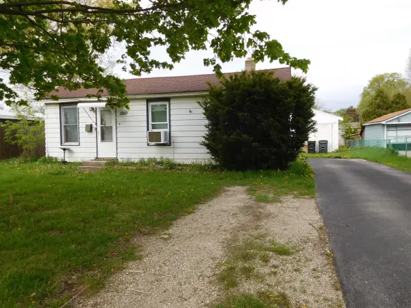 1069 Douglas Avenue, Aurora, IL 60505