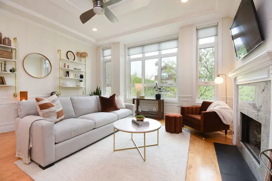 1447 N Bosworth Avenue #3, Chicago, IL 60642 - #3