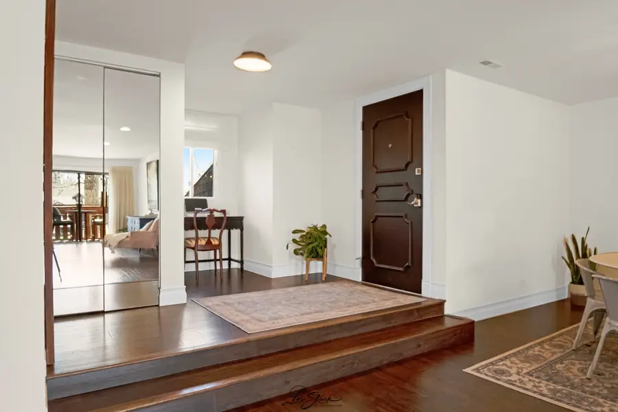 8137 Chestnut Drive, Palos Hills, IL 60465 - #3